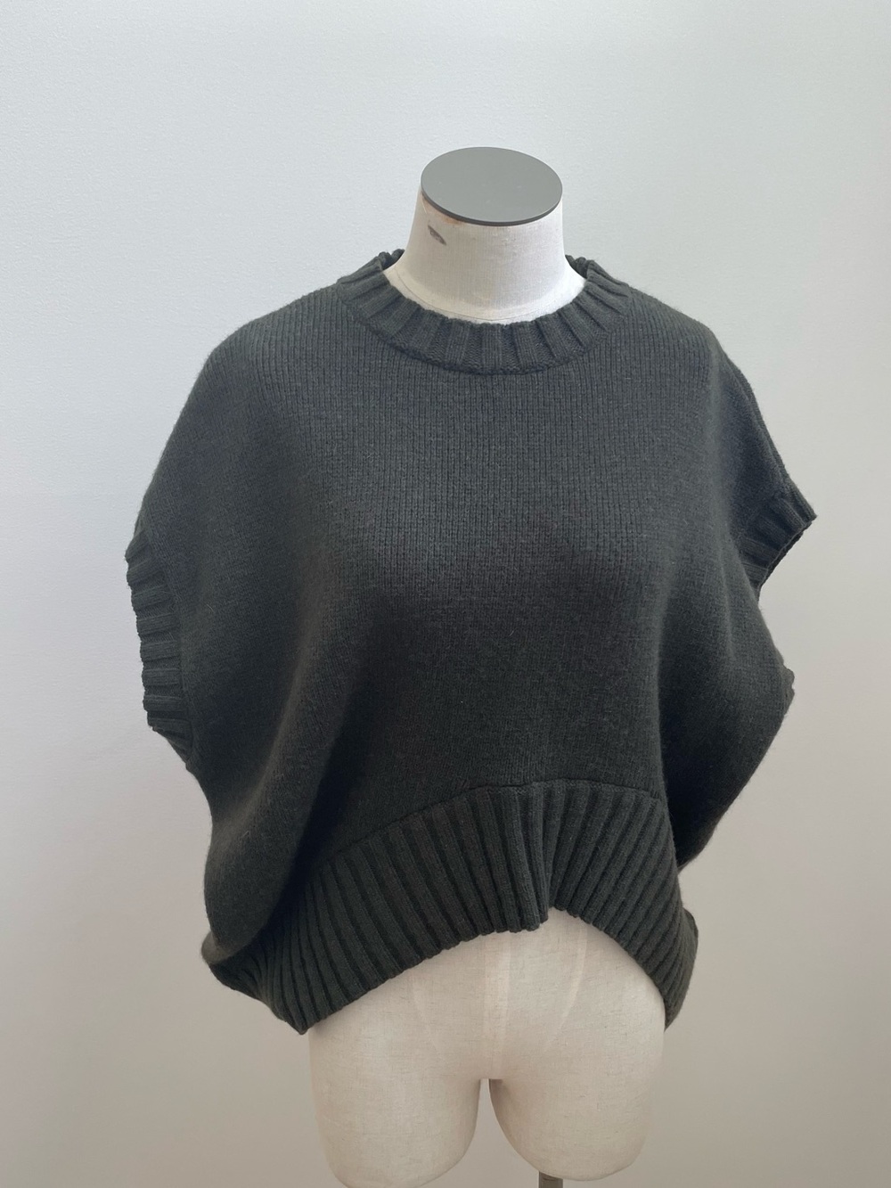 Zara Dark Green High Low Crewneck Sleeveless Sweater